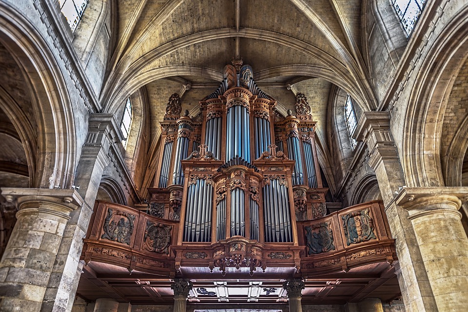 organo per suonare musica funebre